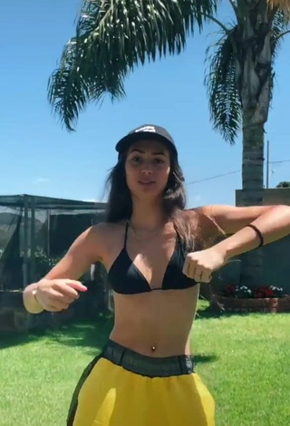 4. Amazing Kauana Hofemã in Hot Black Bikini Top