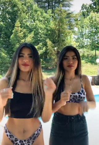 Sexy Melissa & Cassandra Tejada in Crop Top at the Swimming Pool