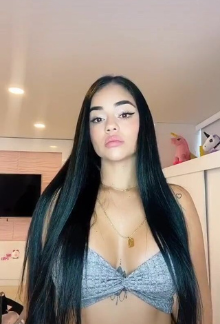 1. Sexy Nathalia Segura Mena Shows Cleavage in Grey Crop Top