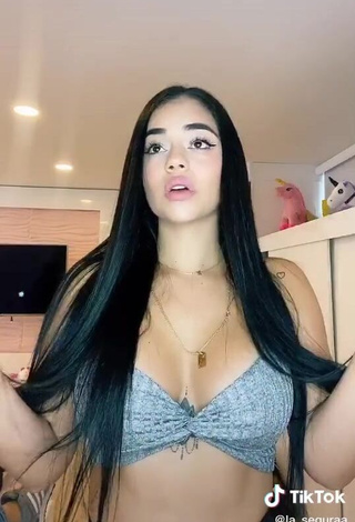 3. Sexy Nathalia Segura Mena Shows Cleavage in Grey Crop Top