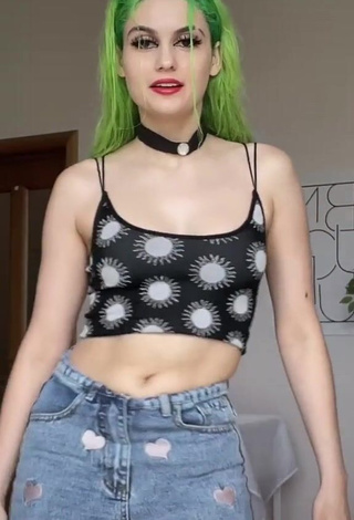 4. Cute Lianayel in Crop Top