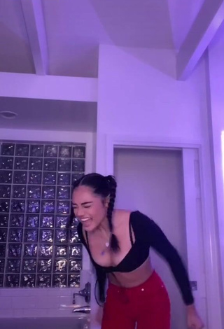 Sexy Lilpapiclowngirl in Black Crop Top