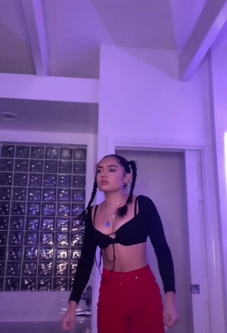 3. Sexy Lilpapiclowngirl in Black Crop Top