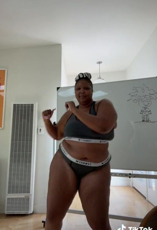 3. Hot Lizzo in Grey Panties