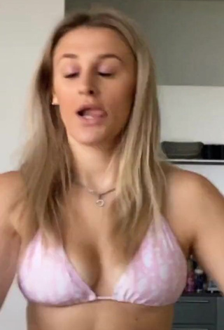 Desirable Madi Monroe in Bikini Top and Bouncing Tits