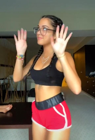 Gorgeous Malu Trevejo Shows Cleavage in Alluring Black Crop Top