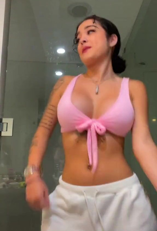 4. Desirable Malu Trevejo Shows Cleavage in Pink Crop Top