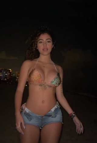 1. Hottie Malu Trevejo in Bikini Top