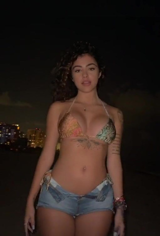 Hottie Malu Trevejo in Bikini Top