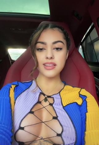 1. Cute Malu Trevejo Shows Cleavage in Crop Top