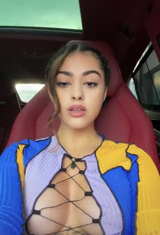 4. Cute Malu Trevejo Shows Cleavage in Crop Top