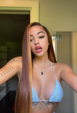 Seductive Malu Trevejo Shows Cleavage in Blue Bikini Top