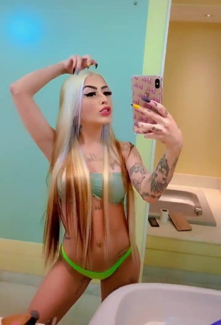 Sexy Mirella Fernandez in Green Bikini