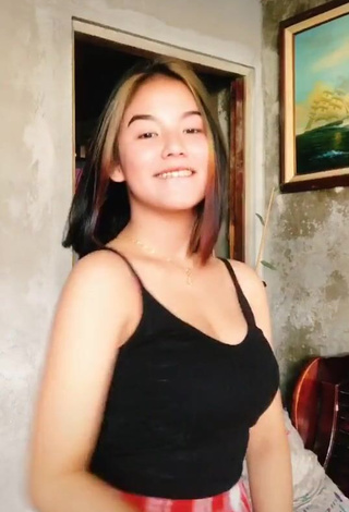 3. Hot Clarisse Castillo in Black Top