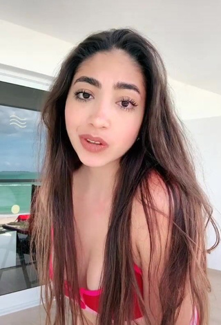 3. Desirable Rosalinda Salinas Shows Cleavage in Red Bikini