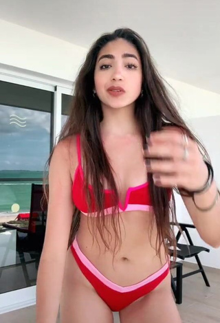 4. Desirable Rosalinda Salinas Shows Cleavage in Red Bikini