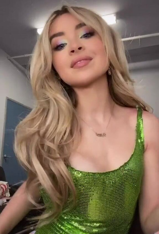 1. Hot Sabrina Carpenter in Green Dress