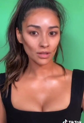 3. Hot Shay Mitchell Shows Cleavage