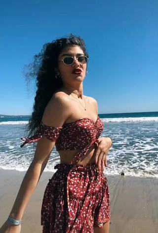 4. Beautiful Sofia Mata in Sexy Crop Top at the Beach