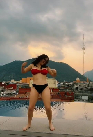 3. Desirable Lizbeth Rodríguez in Bikini