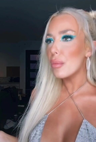 Cute Tana Mongeau Shows Cleavage in Bra