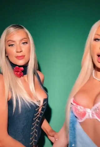 1. Desirable Tana Mongeau Shows Cleavage in Bra