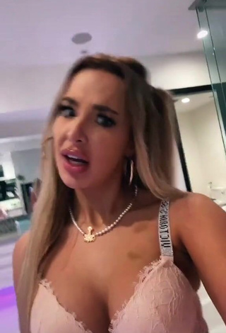 Hot Tana Mongeau Shows Cleavage in Bra