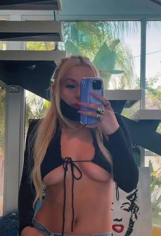 1. Hot Tana Mongeau in Hot Top (Underboob)