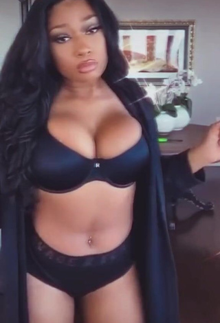 1. Sexy Megan Thee Stallion Shows Cleavage in Lingerie