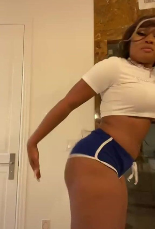 4. Hot Megan Thee Stallion Shows Big Butt