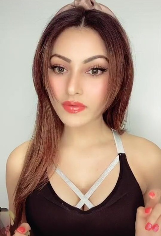 Urvashi Rautela (@urvashirautela) - Nude Videos from TikTok