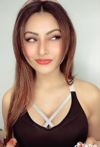 4. Hot Urvashi Rautela in Black Crop Top