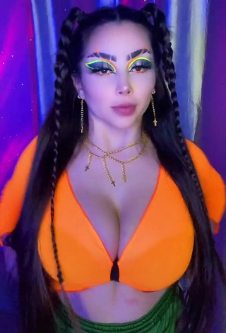 1. Hot Vai Monroe Shows Cleavage in Orange Crop Top and Bouncing Big Tits