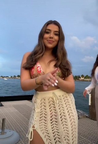 1. Really Cute Amanda Díaz in Bikini Top