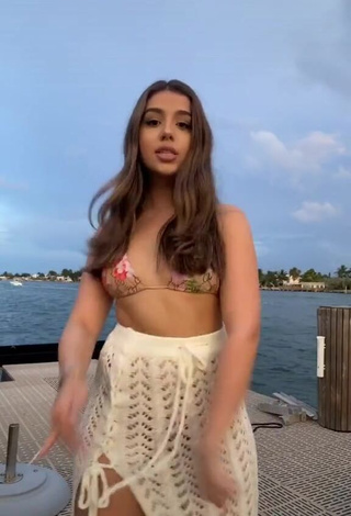 3. Really Cute Amanda Díaz in Bikini Top