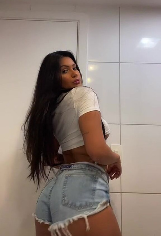 1. Sweet Ayarla Souza in Cute White Crop Top (Underboob)