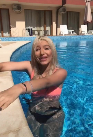 3. Beautiful Barbara Milenkovic in Sexy Pink Bikini Top at the Swimming Pool