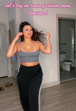 1. Sweetie BbygShai in Grey Crop Top