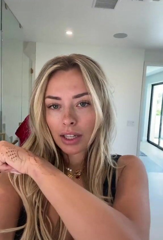 Sexy Corinna Kopf Shows Cleavage in Red Crop Top