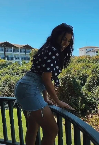 Hot Danielle Dias in Shorts on the Balcony