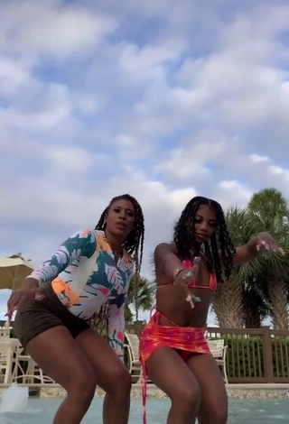 1. Hot De'arra Taylor in Bikini Top at the Swimming Pool